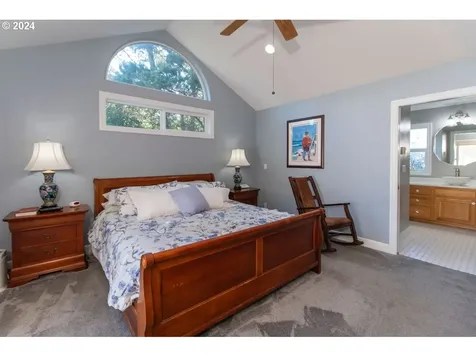 118 Shoreline Drive Florence OR 97439