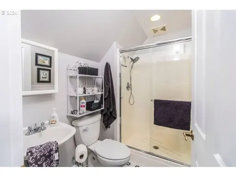 118 Shoreline Drive Florence OR 97439