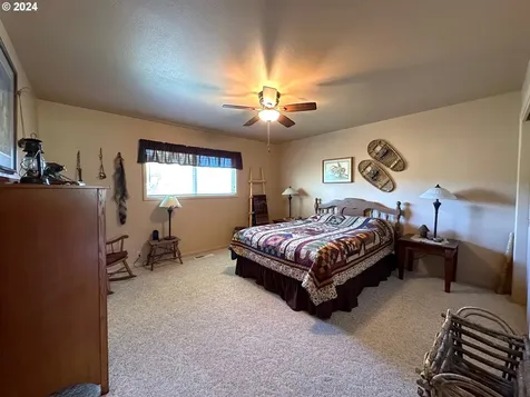 27648 Golf Club Lane John Day OR 97845