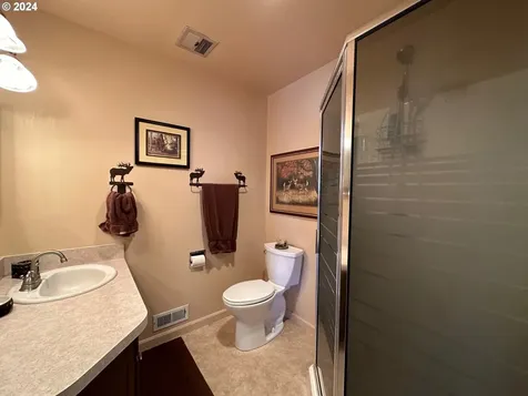 27648 Golf Club Lane John Day OR 97845