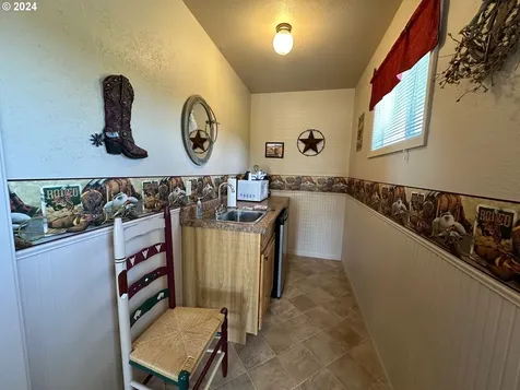 27648 Golf Club Lane John Day OR 97845