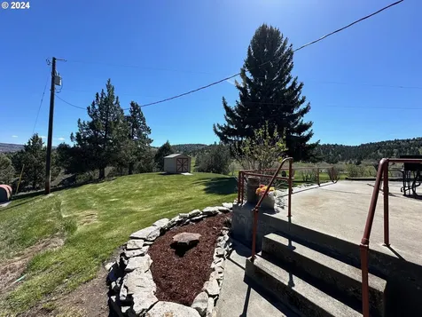 27648 Golf Club Lane John Day OR 97845