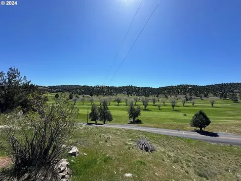 27648 Golf Club Lane John Day OR 97845