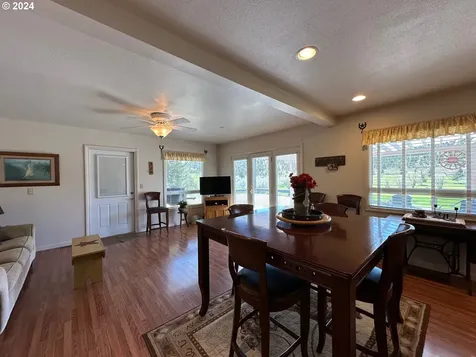 27648 Golf Club Lane John Day OR 97845