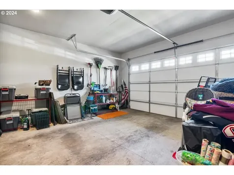 5038 Constellation Avenue NE Salem OR 97305