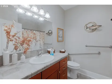 65 Willow Pointe Loop Longview WA 98632