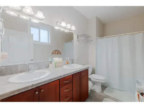 65 Willow Pointe Loop Longview WA 98632