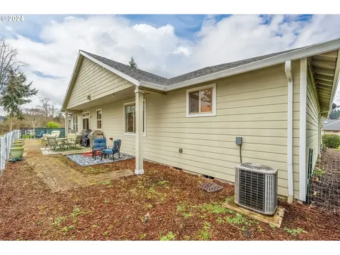 65 Willow Pointe Loop Longview WA 98632