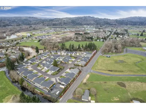 65 Willow Pointe Loop Longview WA 98632