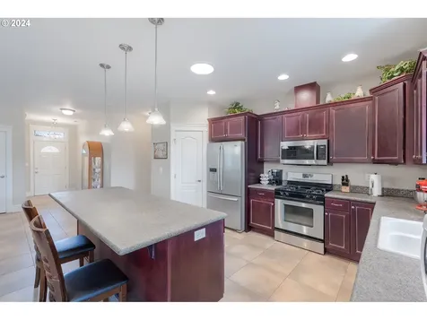 65 Willow Pointe Loop Longview WA 98632