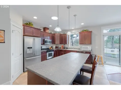 65 Willow Pointe Loop Longview WA 98632