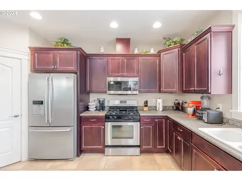 65 Willow Pointe Loop Longview WA 98632
