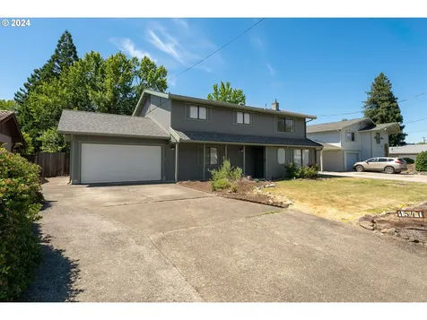 1547 Nw Rachel Avenue Roseburg OR 97471