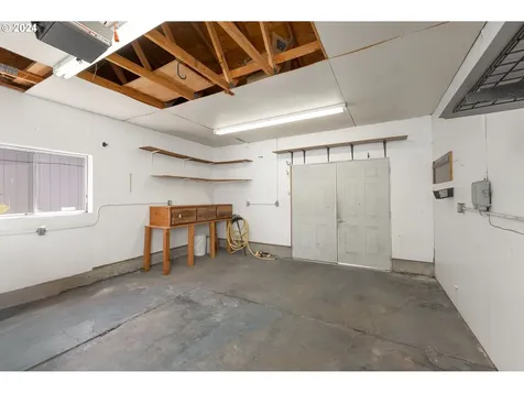 1547 Nw Rachel Avenue Roseburg OR 97471