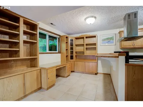 2204 Se 106th Avenue Vancouver WA 98664