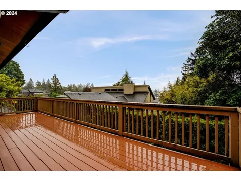 2204 Se 106th Avenue Vancouver WA 98664