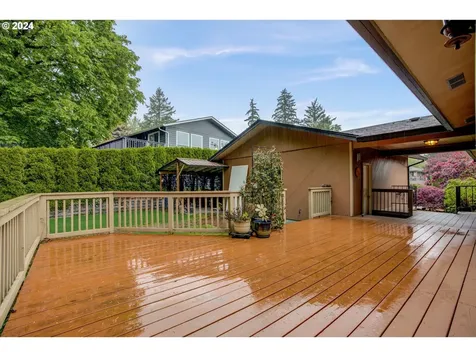 2204 Se 106th Avenue Vancouver WA 98664