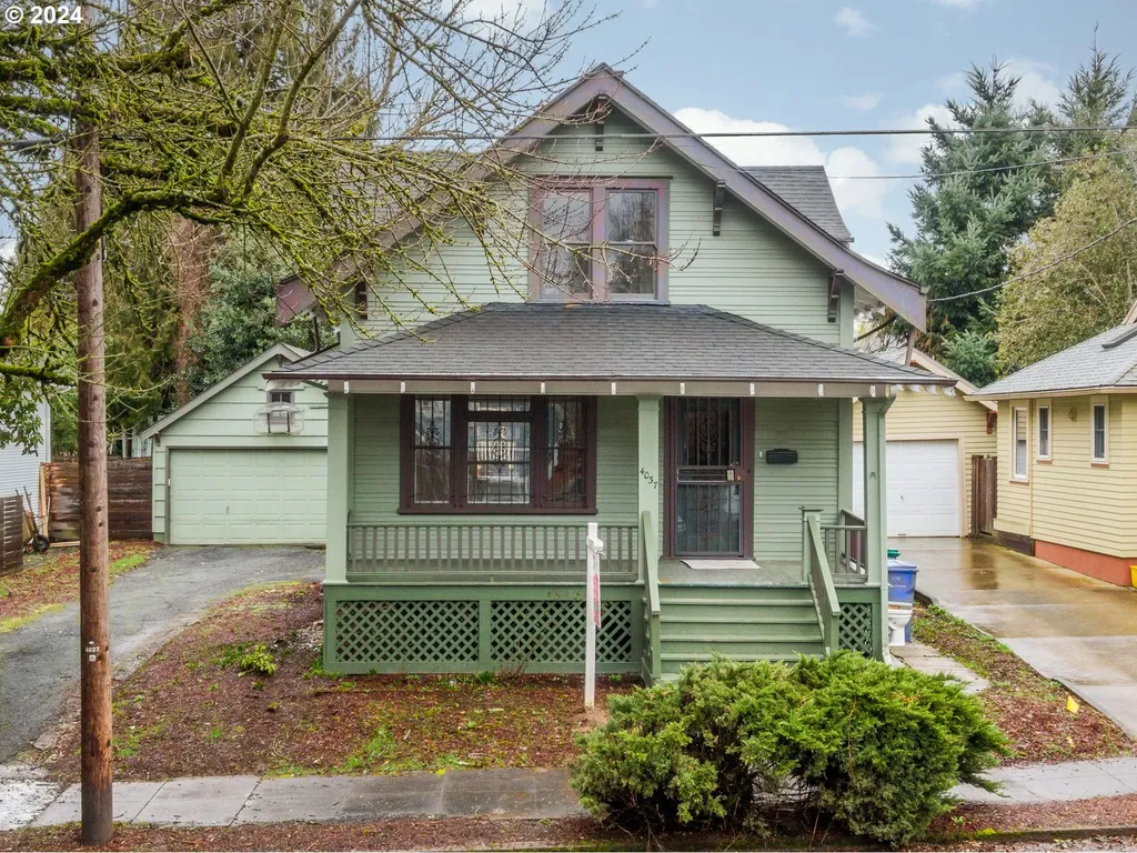 4037 Ne 13th Avenue Portland OR 97212