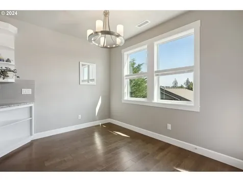 1701 S Nighthawk Road Ridgefield WA 98642
