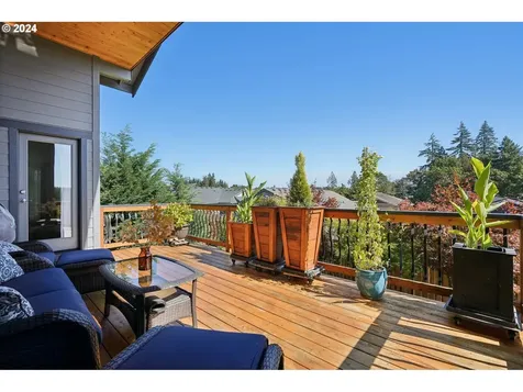 1701 S Nighthawk Road Ridgefield WA 98642