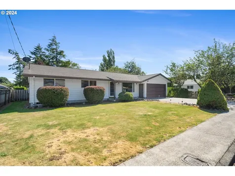 3605 Hawthorne Lane Tillamook OR 97141