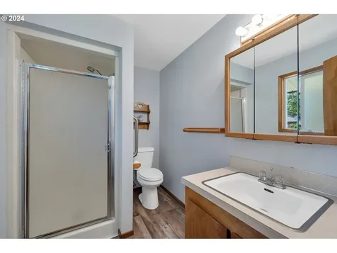 3605 Hawthorne Lane Tillamook OR 97141