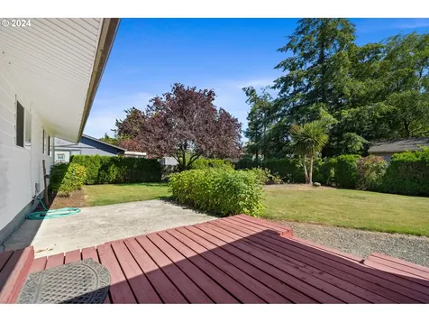 3605 Hawthorne Lane Tillamook OR 97141