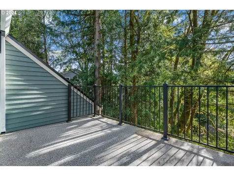 5973 Sw Taylor Street Portland OR 97221