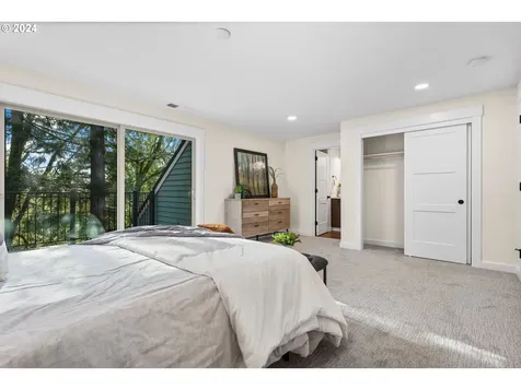 5973 Sw Taylor Street Portland OR 97221