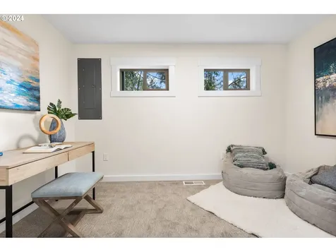 5973 Sw Taylor Street Portland OR 97221