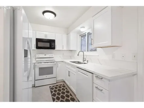 11030 SW 64th Avenue Portland OR 97219