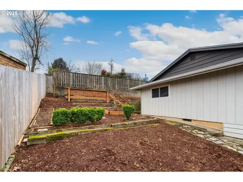 11030 SW 64th Avenue Portland OR 97219