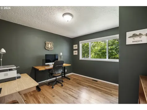4626 Sw 53rd Avenue Portland OR 97221