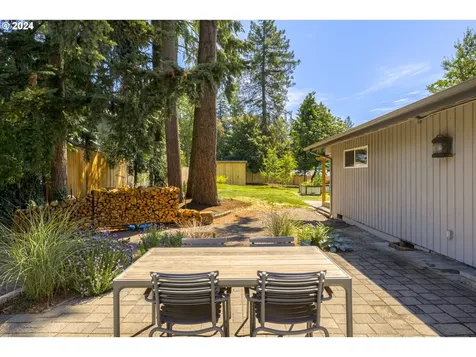4626 Sw 53rd Avenue Portland OR 97221