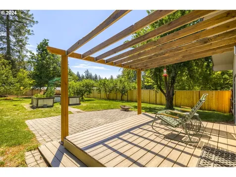 4626 Sw 53rd Avenue Portland OR 97221