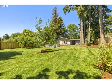 4626 Sw 53rd Avenue Portland OR 97221