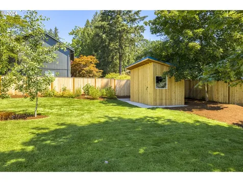4626 Sw 53rd Avenue Portland OR 97221