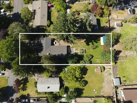 4626 Sw 53rd Avenue Portland OR 97221