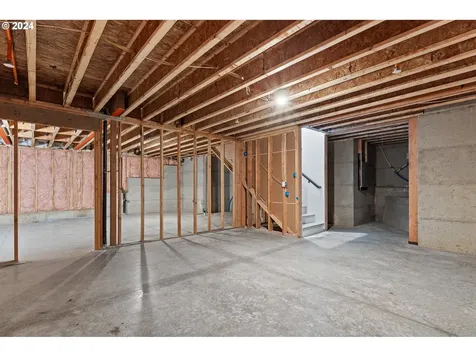 2102 Nw 71st Street Vancouver WA 98665