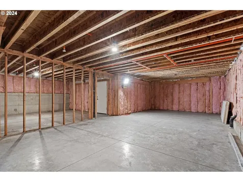 2102 Nw 71st Street Vancouver WA 98665