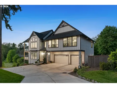 2102 Nw 71st Street Vancouver WA 98665