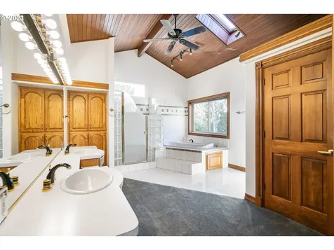 41525 SE Vista Loop Drive Sandy OR 97055