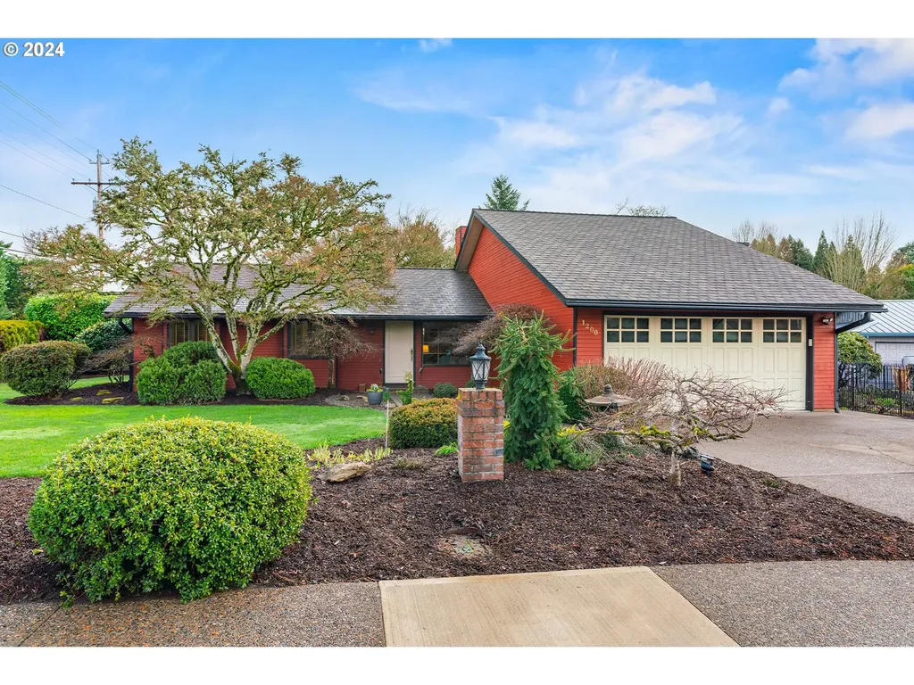 1200 Nw Greenbriar Place Mcminnville OR 97128