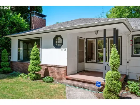 4705 Ne Ainsworth Street Portland OR 97218