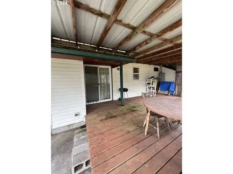 831 Arago Avenue Coos Bay OR 97420