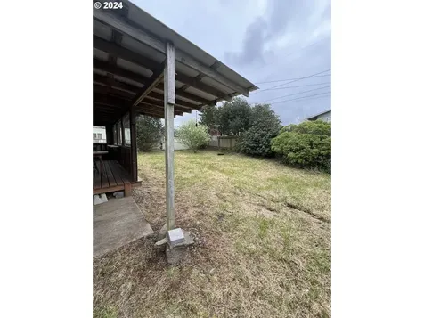 831 Arago Avenue Coos Bay OR 97420