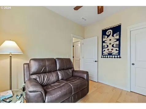 10720 Ne 142nd Avenue Vancouver WA 98682
