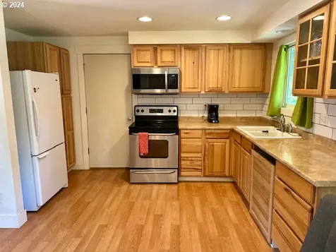 748 Beechwood Street Woodland WA 98674