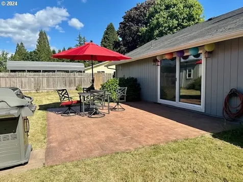 748 Beechwood Street Woodland WA 98674