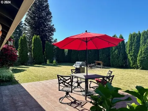 748 Beechwood Street Woodland WA 98674
